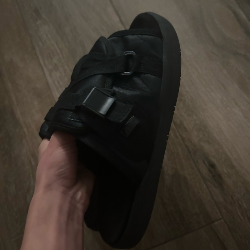 Men's phantom Draco slides size 12